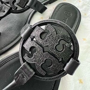 Tory Burch NWOT Miller Sandals - rare sparkly black emblem - size 7.5